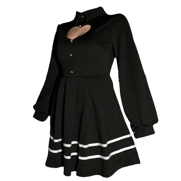 ‼️NOW SOLD ‼️ CURSEDKITTYCLOTHING Yandre Striped Heart Anime Dress - Picture 3 of 5